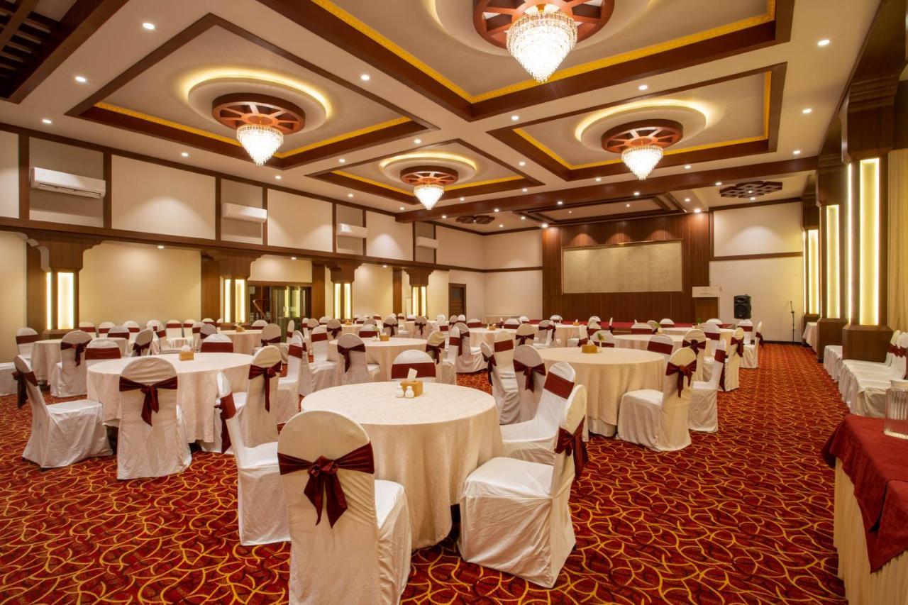 Siddhartha Boutique Hotel, Boudha Katmandu Eksteriør billede